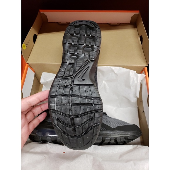 ⬇️NWT Nike Air Max Dynasty 2 - Picture 6 of 8